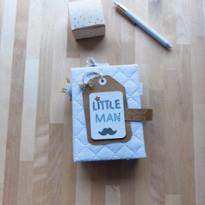 Mini álbum encuadernación acordeón Niño